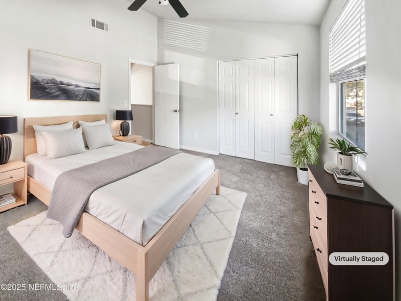 111 1st St #10, Jacksonville, FL 32206