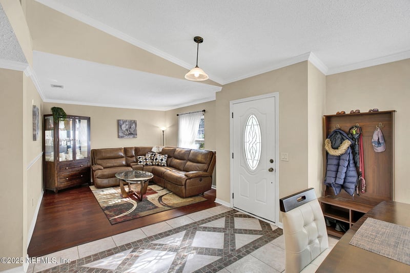 11535 Courtney Waters Ln, Jacksonville, FL 32258