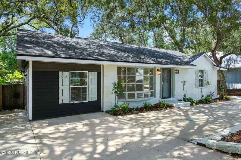 5315 Shore Dr, St Augustine, FL 32086