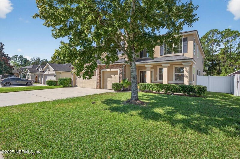 4467 Song Sparrow Dr, Middleburg, FL 32068