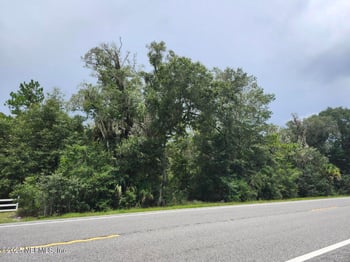 1558 Highway 17 , Pomona Park, FL 32181