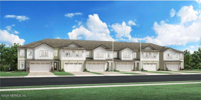 349 Oakmoss Dr, St Johns, FL 32259