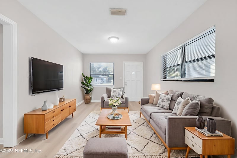 4768 Beverly Cir, Jacksonville, FL 32210