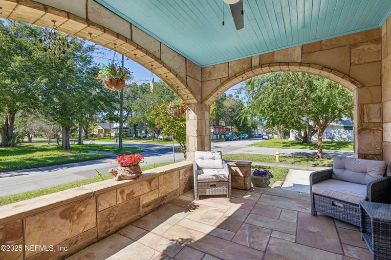 2896 Post St, Jacksonville, FL 32205