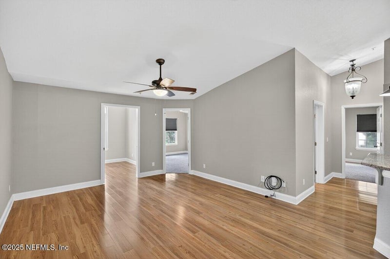 13810 Sutton Park Dr #820, Jacksonville, FL 32224