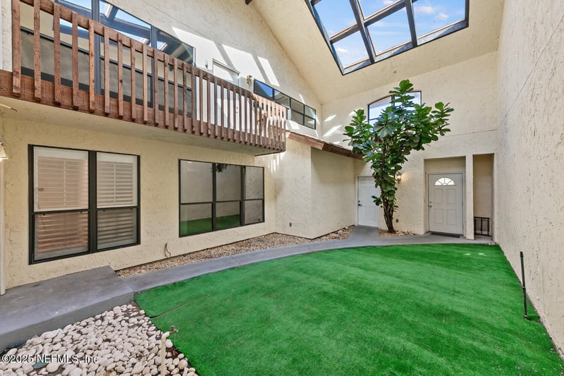 29 Fox Valley Dr, Orange Park, FL 32073