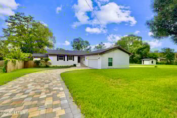 5609 Hyde Park Cir, Jacksonville, FL 32210