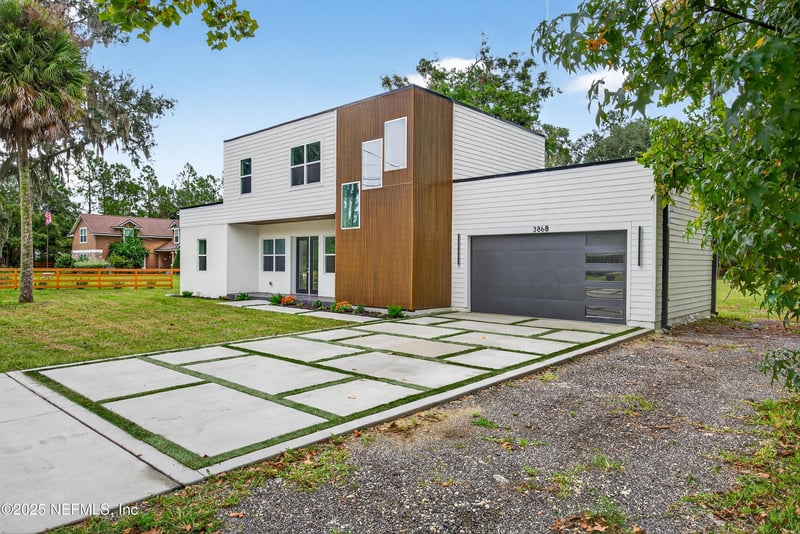 3868 Cedar Point Rd, Jacksonville, FL 32226