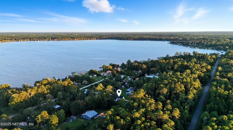 128 Santa Rosa St, Florahome, FL 32140