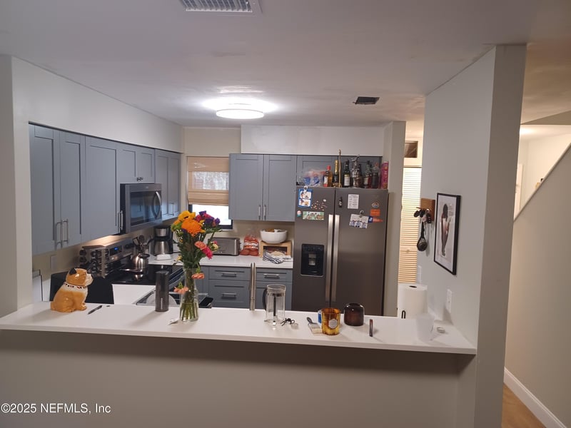 1604 Arcadia Dr #203, Jacksonville, FL 32207