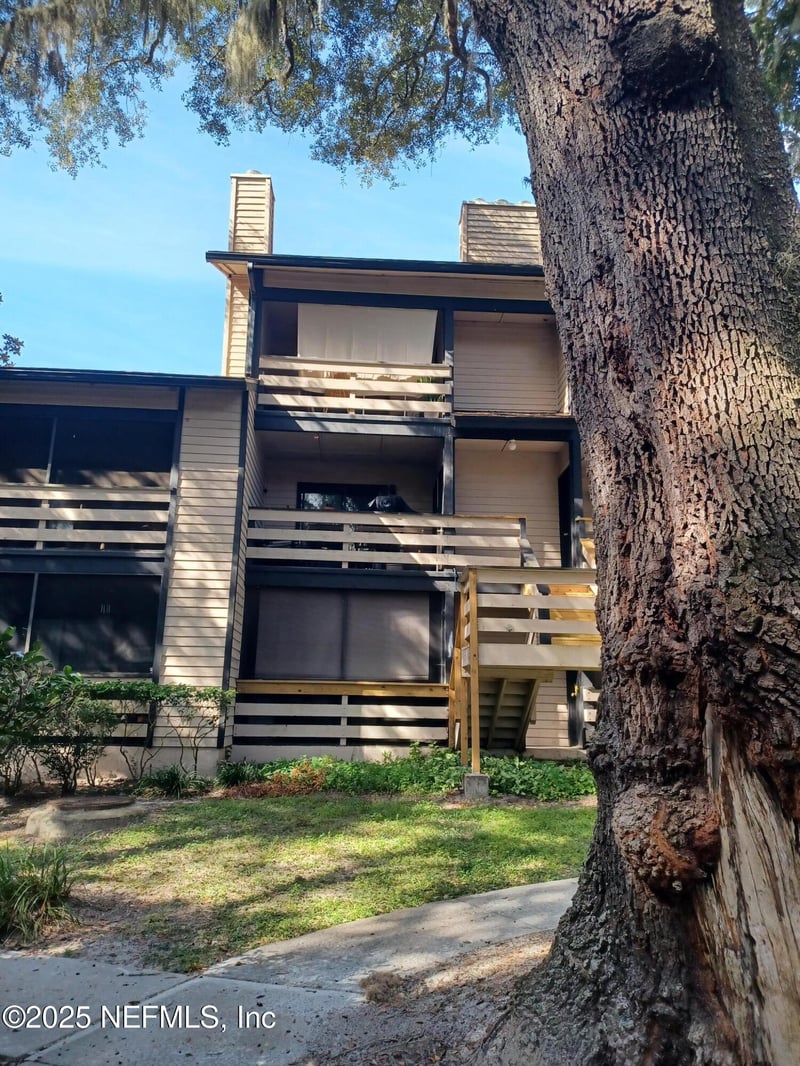 1604 Arcadia Dr #203, Jacksonville, FL 32207