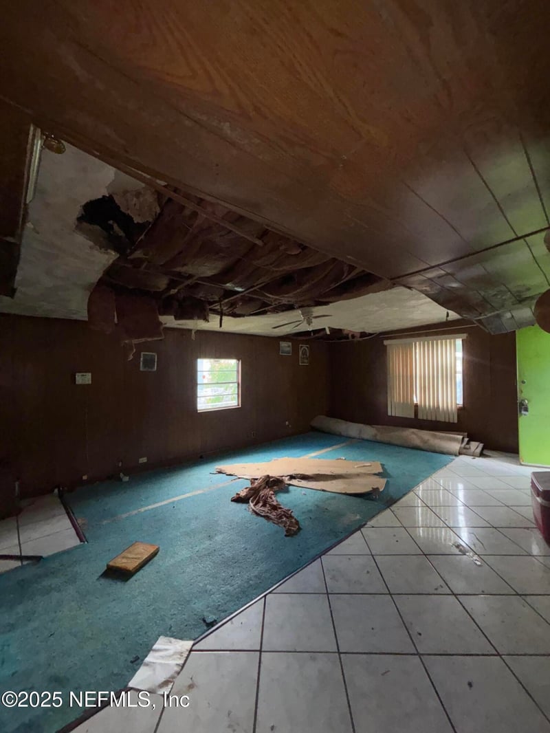 1980 3rd St, Jacksonville, FL 32209