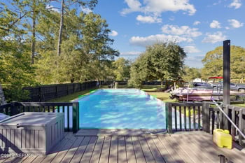 15461 Dewanna Rd, Jacksonville, FL 32218