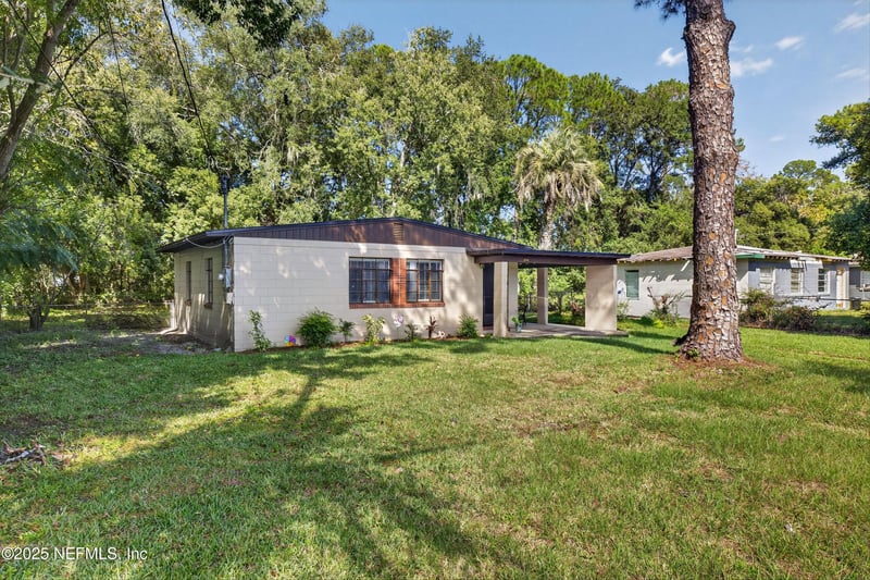 5261 Pennant Dr, Jacksonville, FL 32244