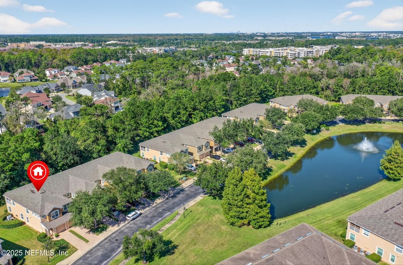 8495 Little Swift Cir, Jacksonville, FL 32256