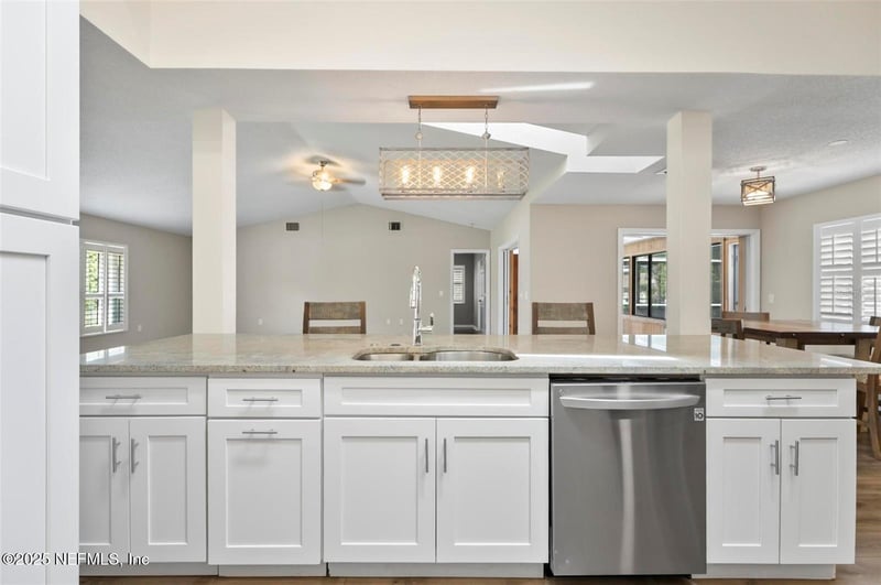 36 Woodward Ln, Palm Coast, FL 32164