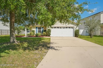 1068 Morning Light Rd, Jacksonville, FL 32218