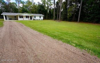 54376 Lisa Dr, Callahan, FL 32011