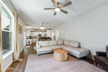 11122 Robins Nest Ct, Jacksonville, FL 32225