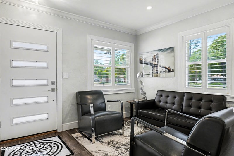 1701 Rogero Rd, Jacksonville, FL 32211