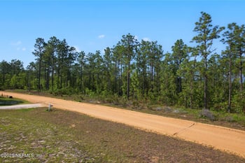 219 Cessna Way, Hawthorne, FL 32640