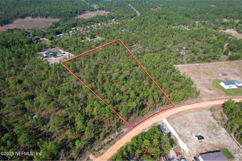 219 Cessna Way, Hawthorne, FL 32640