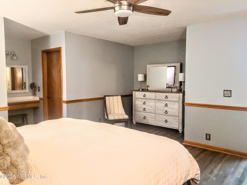 112 Camelot Dr, Palatka, FL 32177