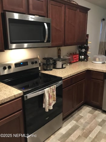 8010 Belsay Cir, Jacksonville, FL 32219