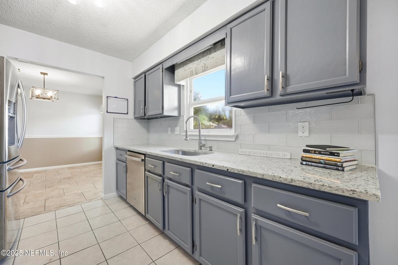 14049 Broken Bow Dr, Jacksonville, FL 32225