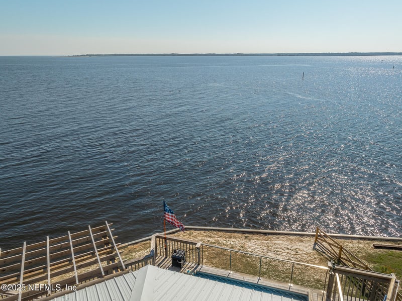 47 Blue Crab Ln, Panacea, FL 32346