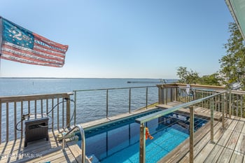 47 Blue Crab Ln, Panacea, FL 32346