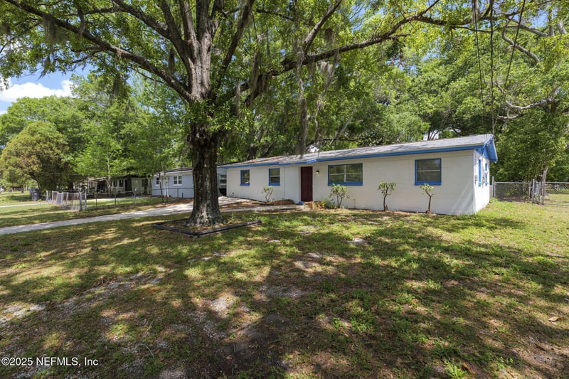 4447 Melvin Cir, Jacksonville, FL 32210