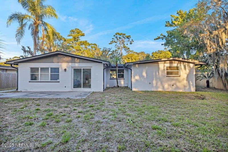 1050 Glynlea Rd, Jacksonville, FL 32216