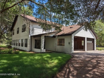 6249 Lake Dr, Starke, FL 32091