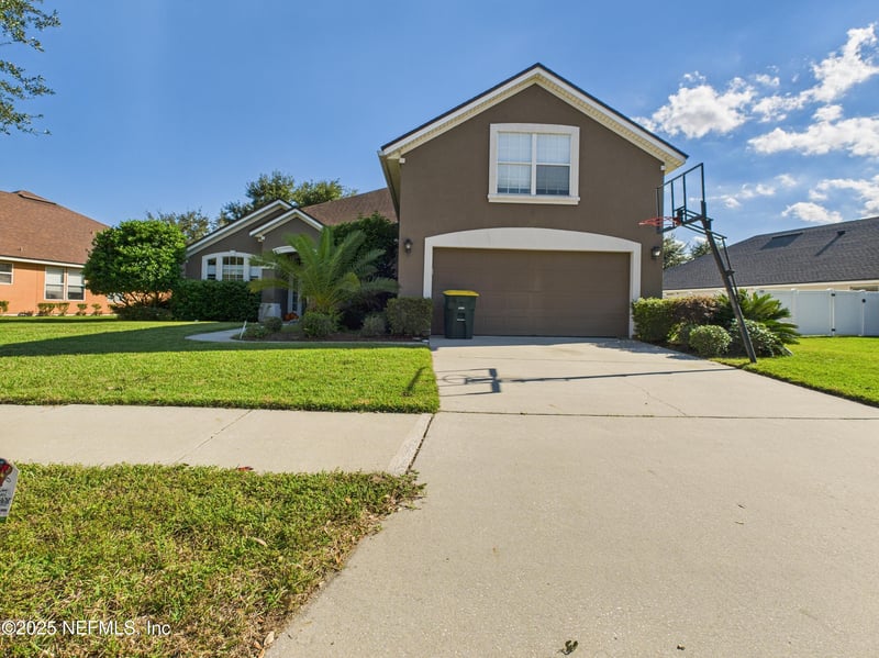 5970 Green Pond Dr, Jacksonville, FL 32258