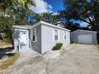 9037 6th Ave, Jacksonville, FL 32208