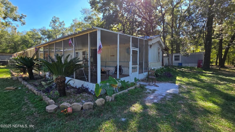 182 Mikes Glen, Lake, FL 32024