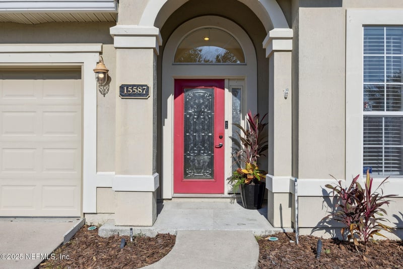 15587 Lexington Park Blvd, Jacksonville, FL 32218