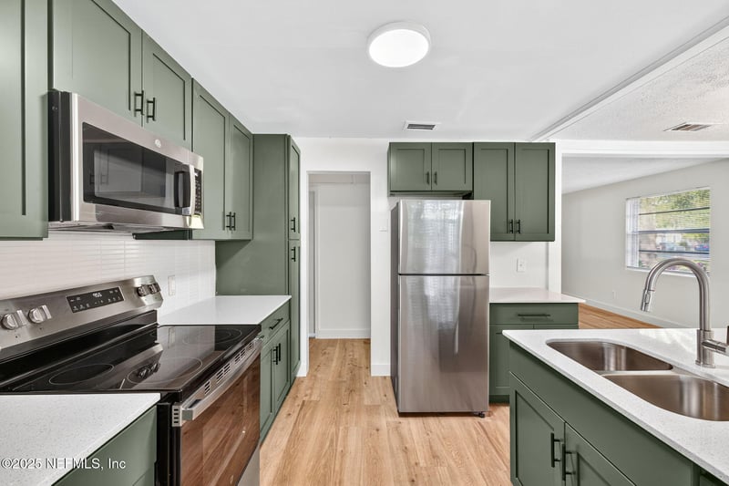 1259 Lake Shore Blvd, Jacksonville, FL 32205