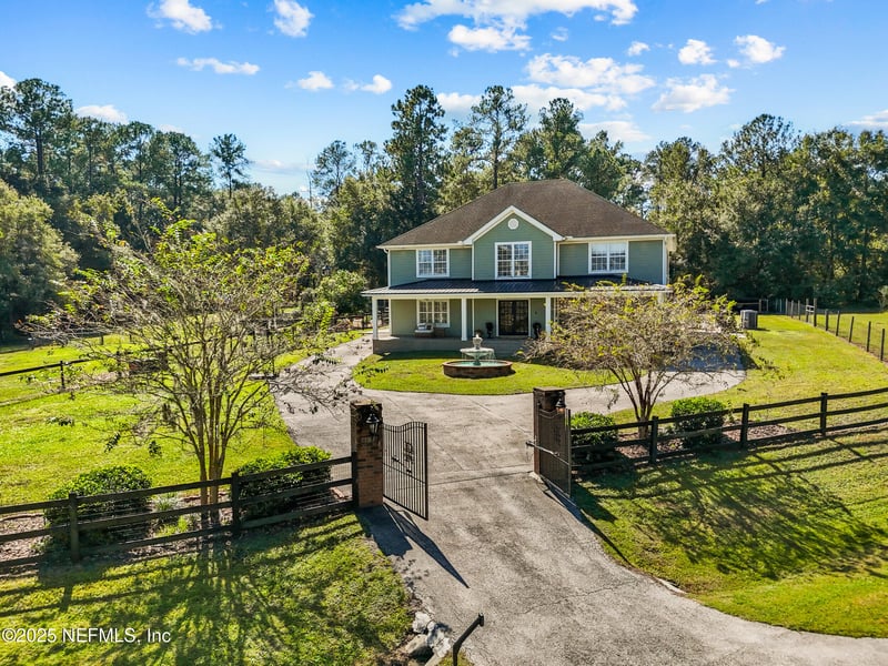 101 Ramsey Dr, Melrose, FL 32666