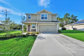 8668 Lake George Cir, Macclenny, FL 32063