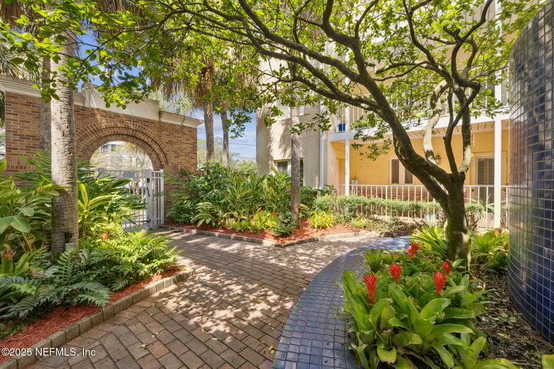 2912 St Johns Ave #17, Jacksonville, FL 32205