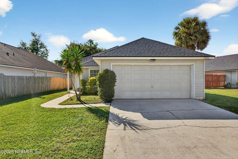 1538 Slash Pine Ct, Orange Park, FL 32073