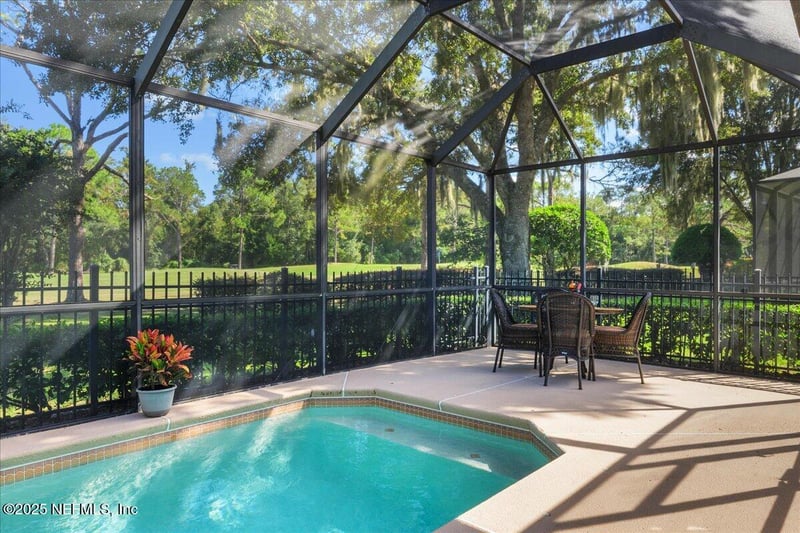 8253 Bay Tree Ln, Jacksonville, FL 32256