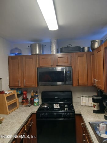 10725 Gina Dr, Jacksonville, FL 32218