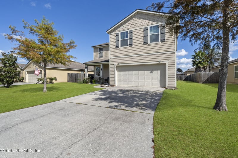 3847 Falcon Crest Dr, Green Cove Springs, FL 32043