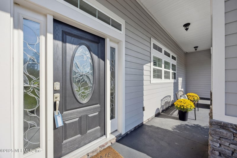 9818 Kings Crossing Dr, Jacksonville, FL 32219