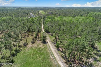 9818 Kings Crossing Dr, Jacksonville, FL 32219