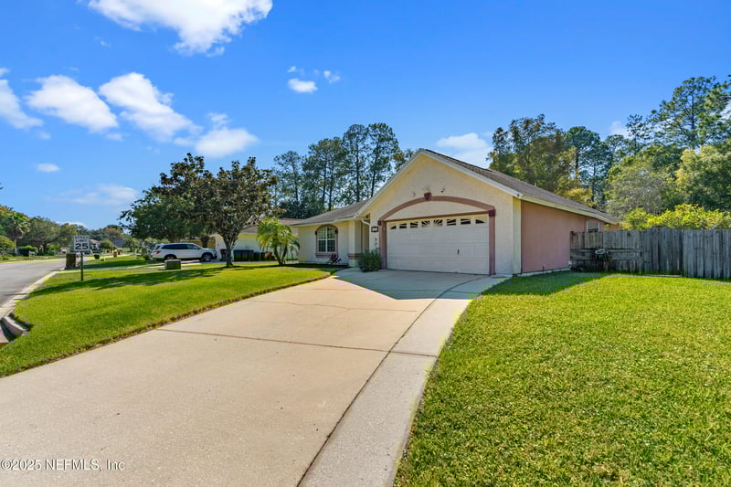 1514 Maple Leaf Ln, Fleming Island, FL 32003