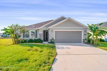 577 Panther Lake Pw, Jacksonville, FL 32221